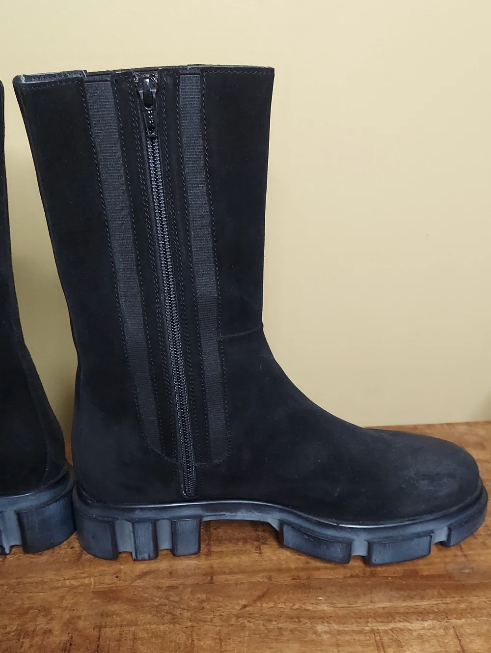 NWOT Free People Black Suede Mid-Calf Zip Boots - EU 40